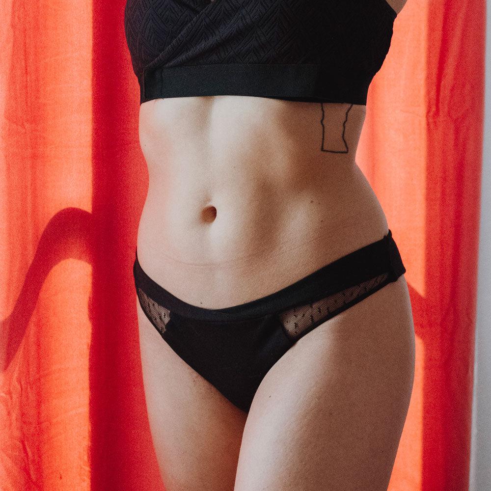 Culotte de règles x Harmonie Mutuelle & Yvon-Lingerie-Elia Lingerie